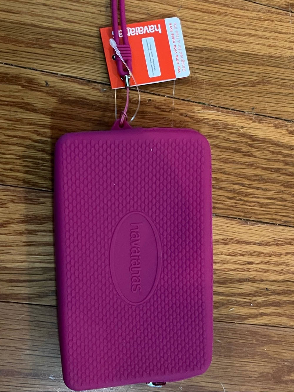 NWT Havaianas Mini Bag - fuchsia